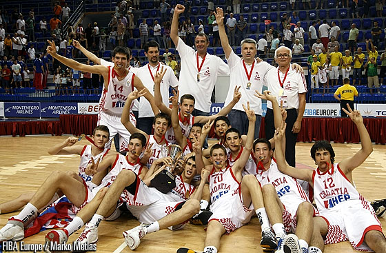 Hrvatska koarkaka U-16 reprezentacija od 1994. godine eka na medalju